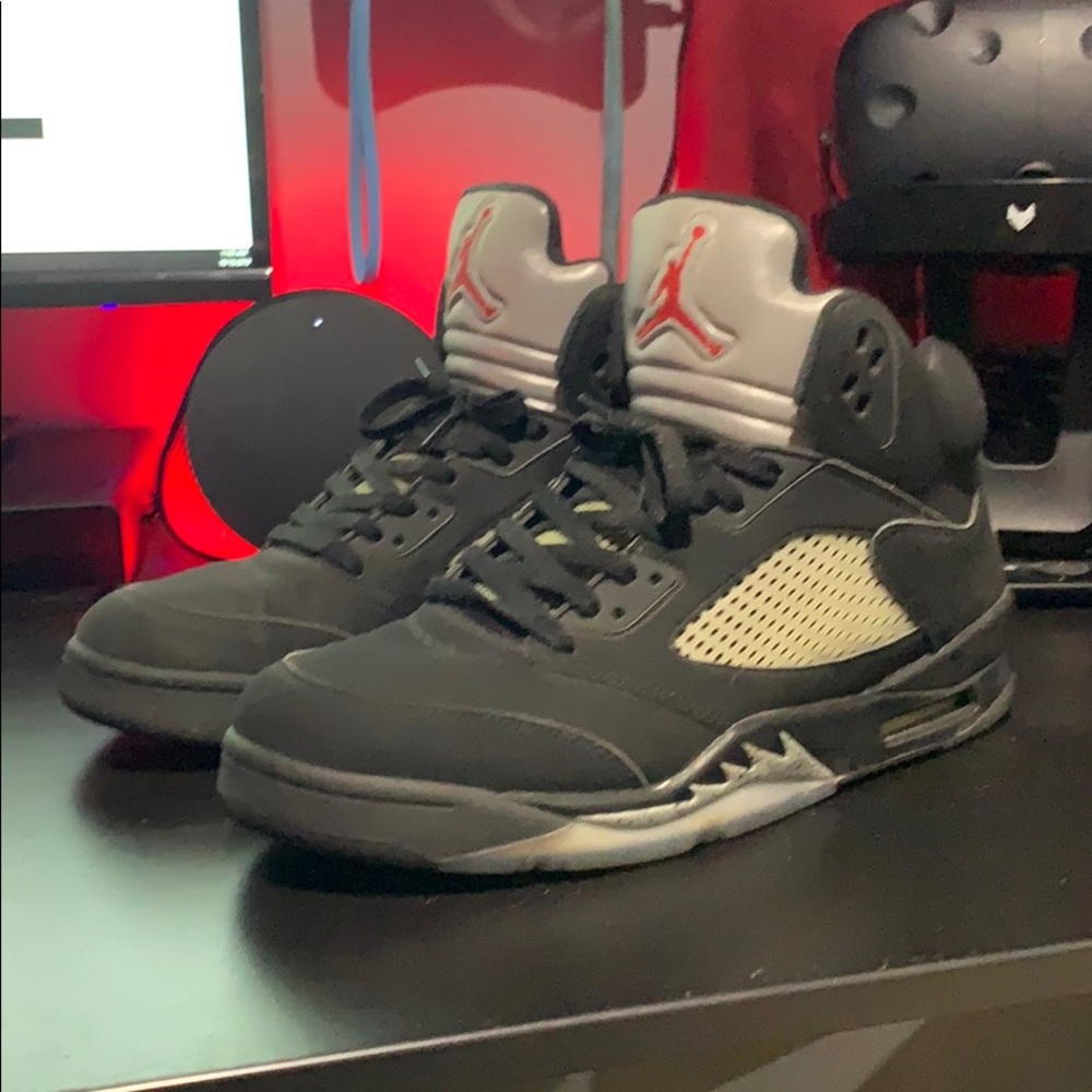 Jordan 5’s metallics
